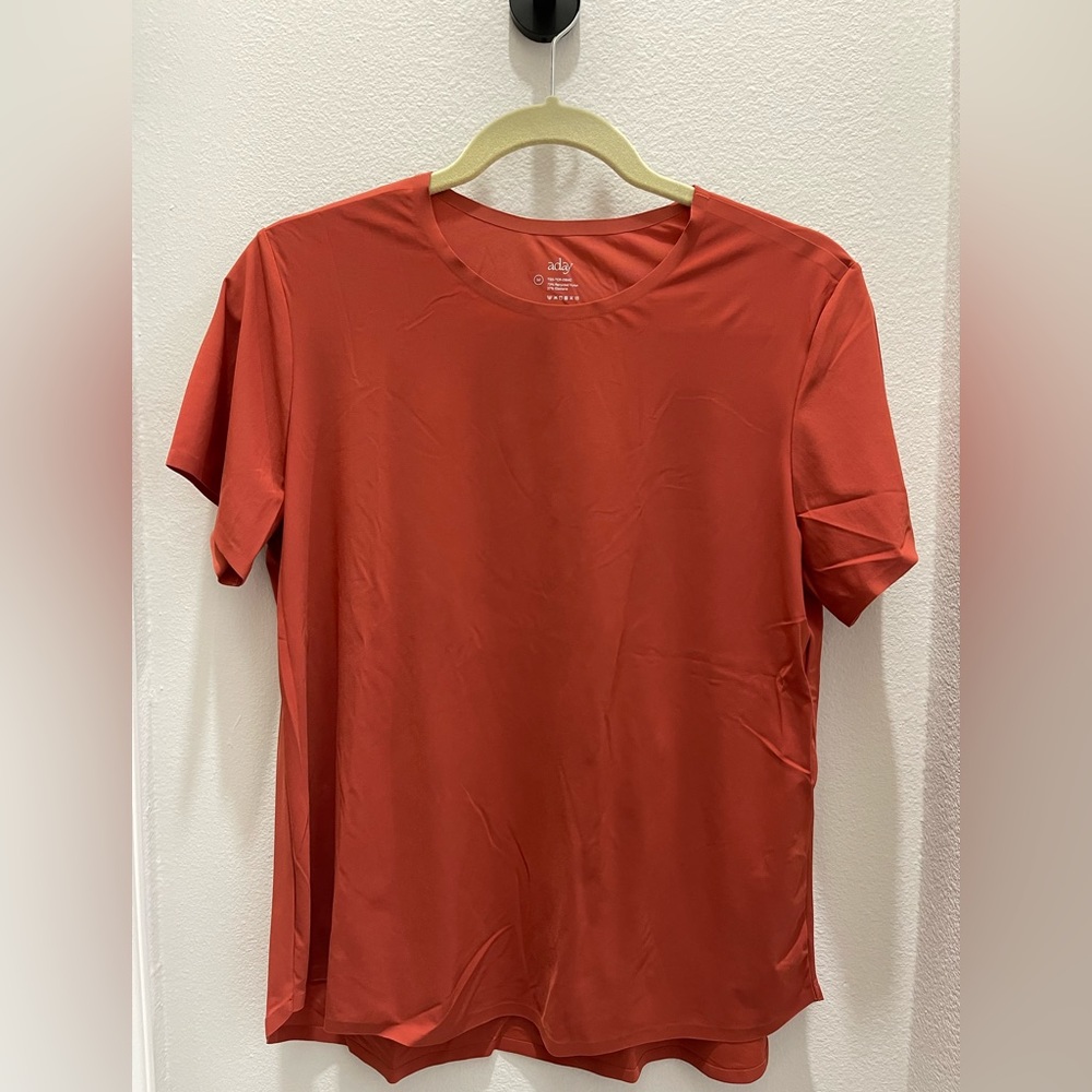 ADAY Made-it T tee shirt with UV protection